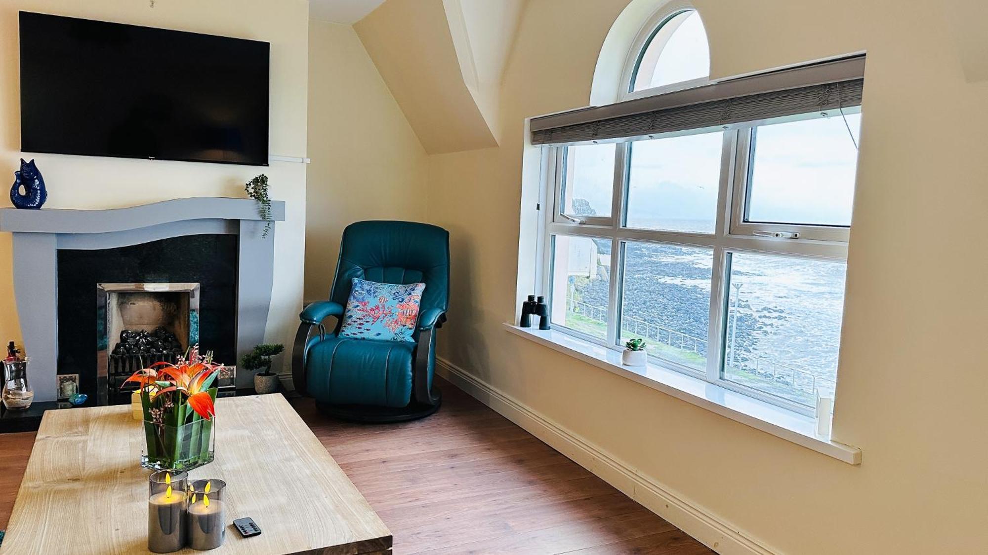 Apartment West Penthouse, Seafront