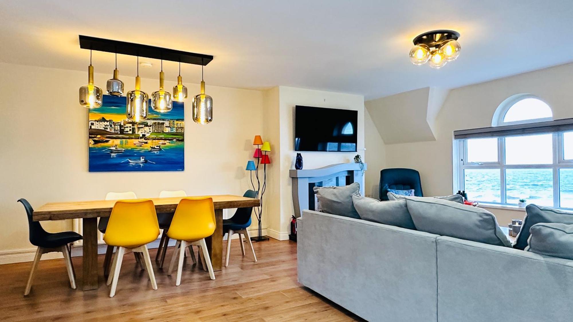 West Penthouse, Seafront * Portrush